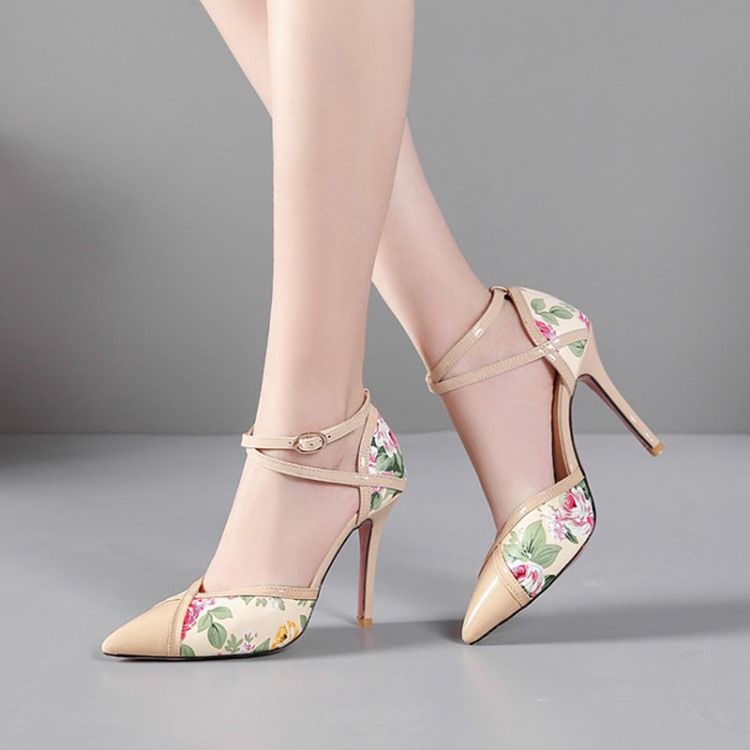 Bombas Femininas Com Bloco De Cor Do Dedo Do Pé Pontudo Fivela De Pu