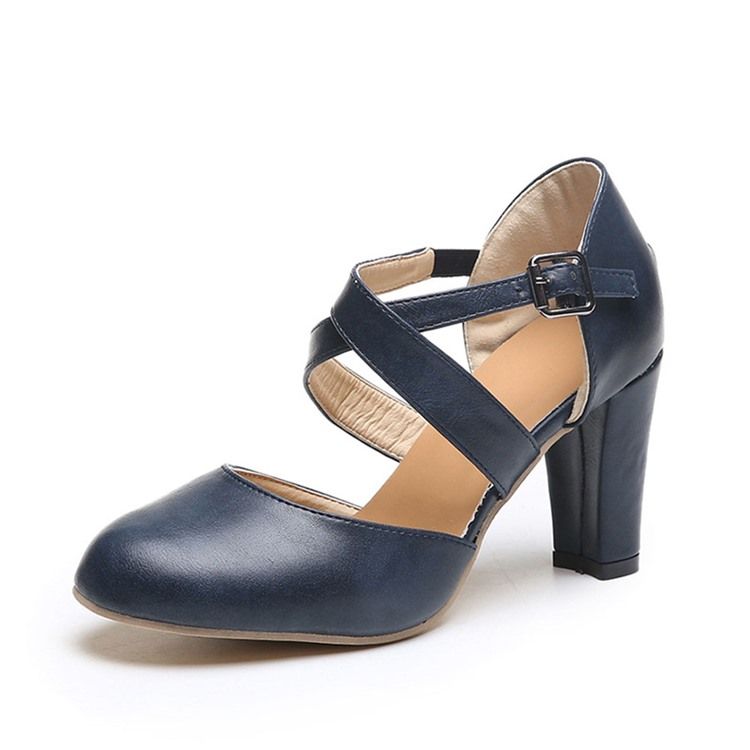Sapatos Femininos Com Biqueira Redonda Com Fivela De Salto Grosso E Corte Superior Fino
