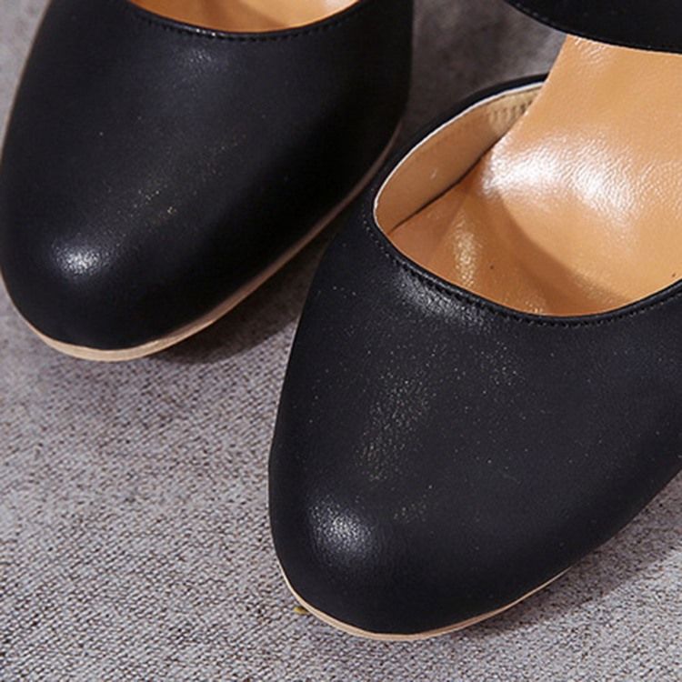 Sapatos Femininos Com Biqueira Redonda Com Fivela De Salto Grosso E Corte Superior Fino