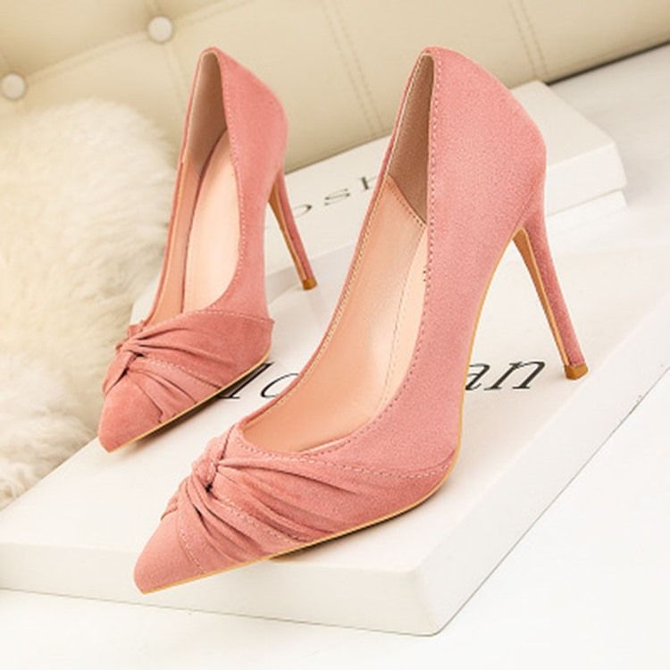 Sapatos Femininos Com Ponta Fina E Salto Agulha E Salto Agulha