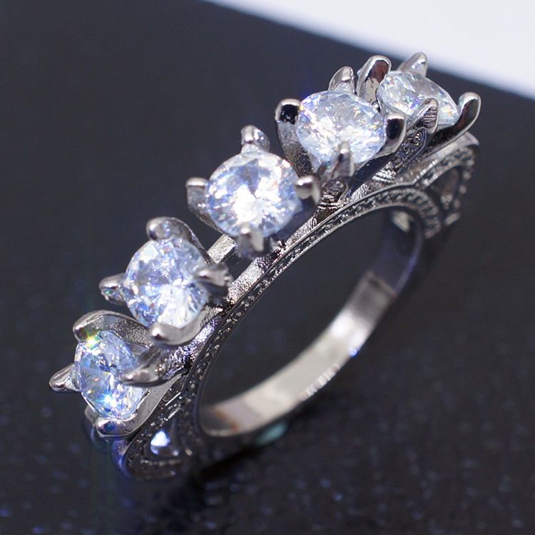 Anel De Diamante Brilhante Com Strass