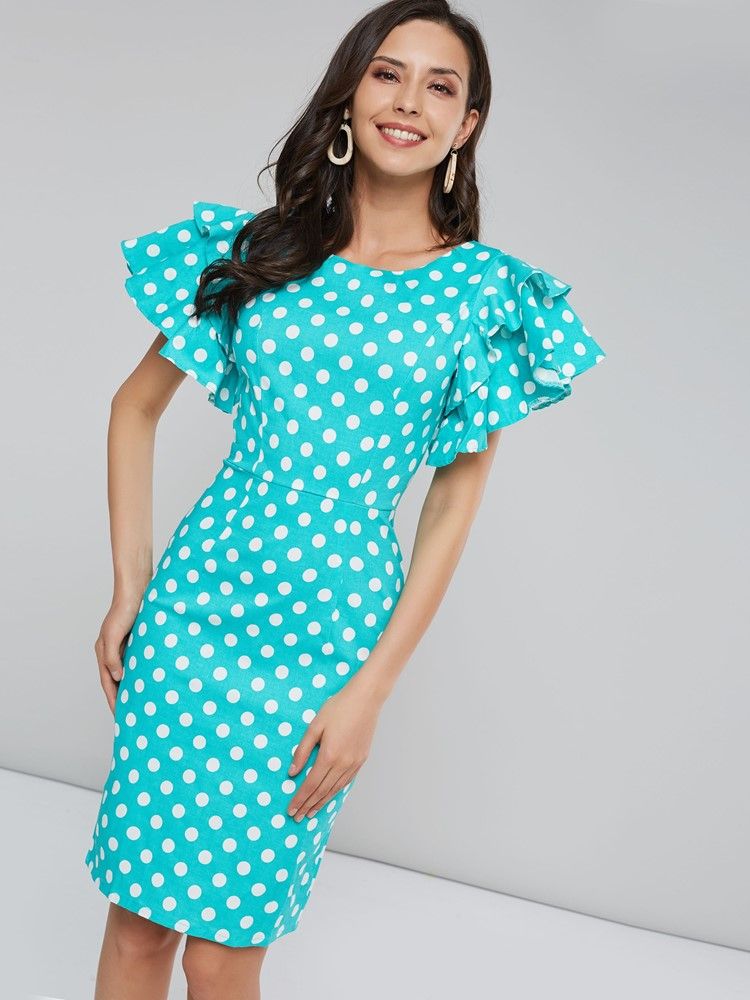 Vestido Feminino De Bolinhas Com Manga Pétala Na Altura Do Joelho