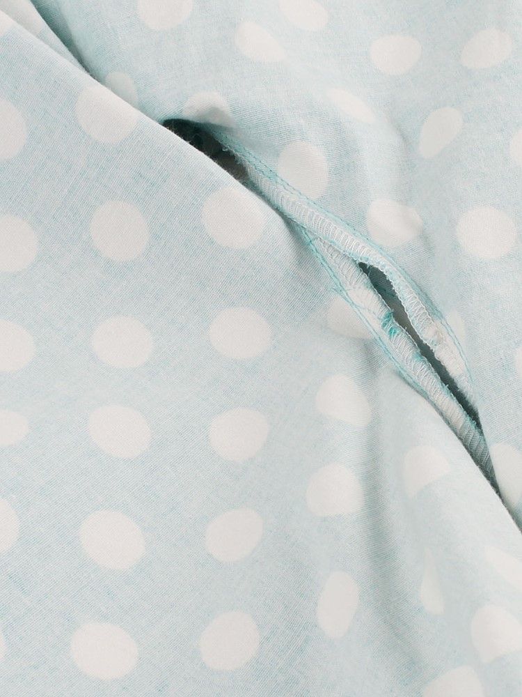 Vestido Feminino De Bolinhas Com Manga Pétala Na Altura Do Joelho
