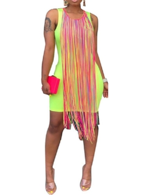 Vestido Feminino Com Borla Em Volta Do Pescoço Acima Do Joelho E Cintura Média