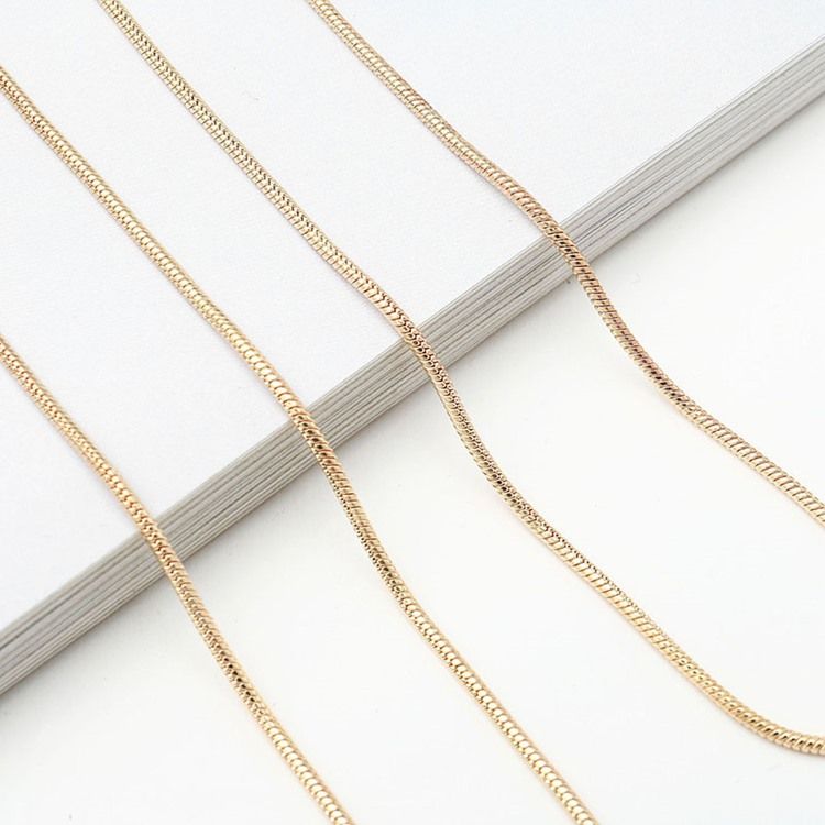 Corrente De Óculos De Sol Feminino Dourado