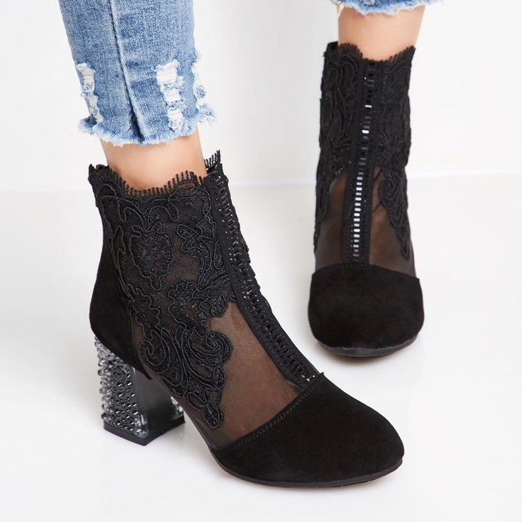 Botas Femininas De Salto Alto De Renda Com Strass Bordado Floral
