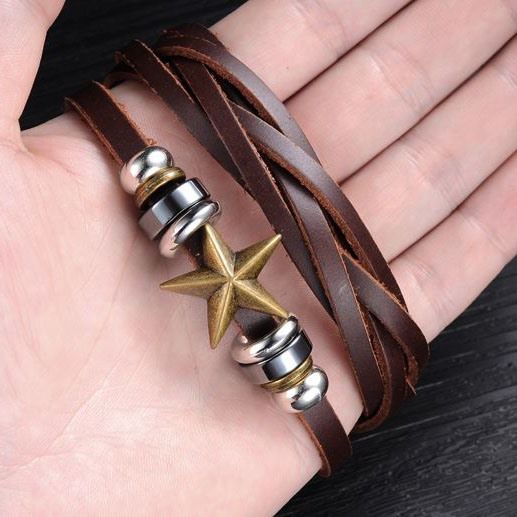 Bracelete De Couro Masculino Decorado Com Estrelas De Cinco Pontas