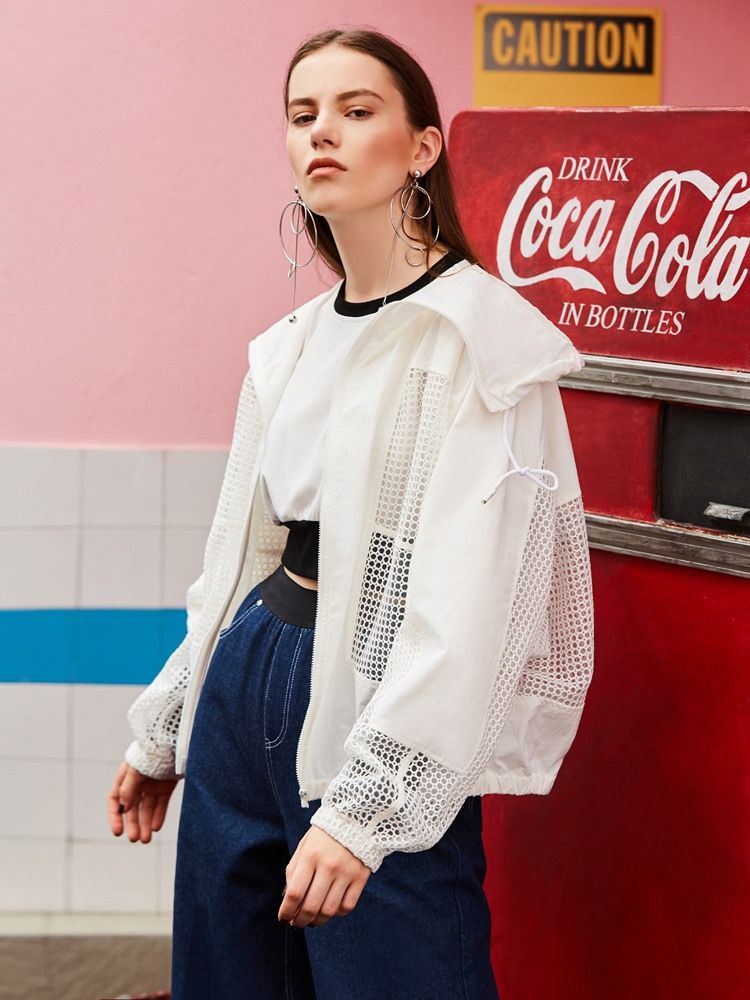 Casaco Feminino Slim Com Zíper Oco Em Patchwork