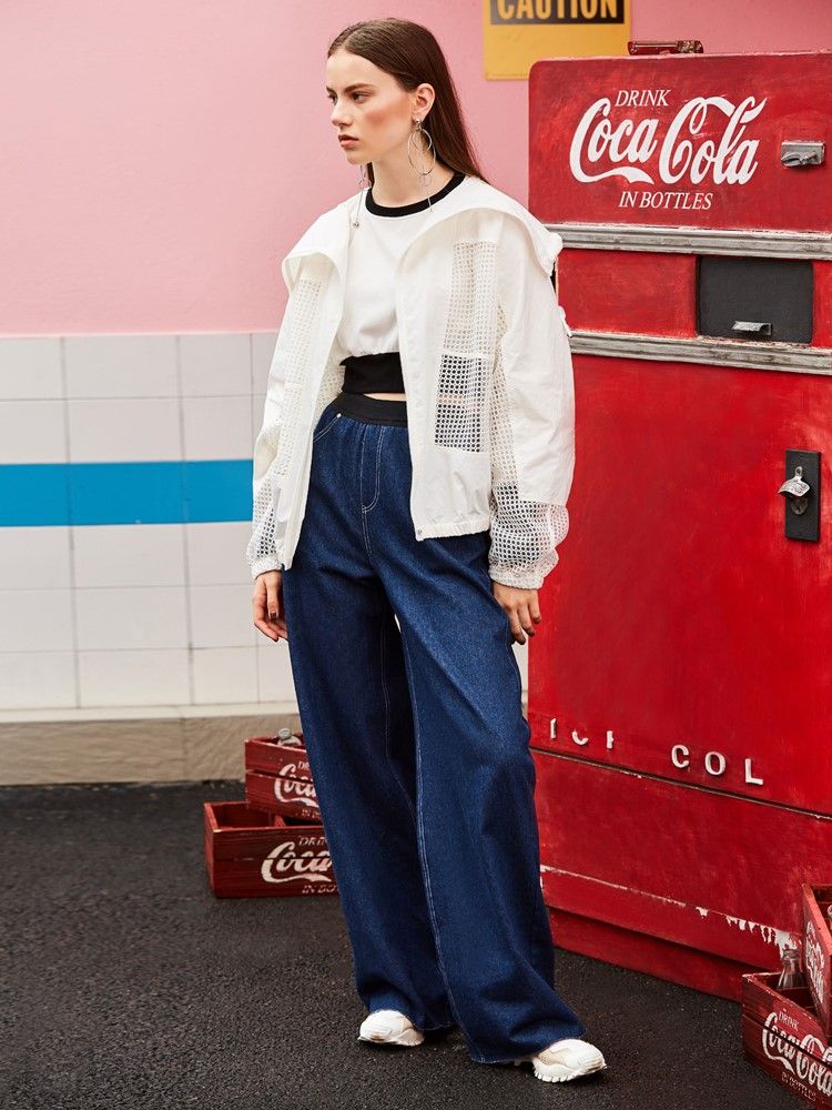 Casaco Feminino Slim Com Zíper Oco Em Patchwork