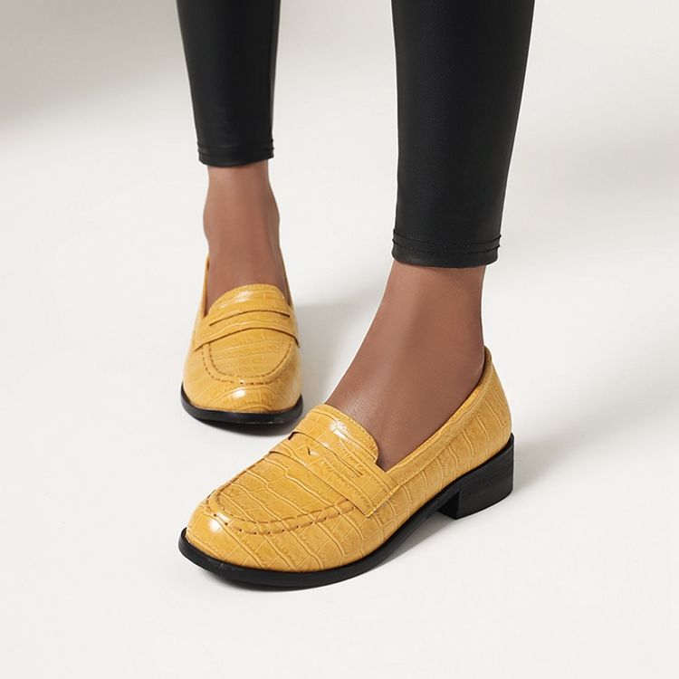 Calcanhar Bloco Feminino De Salto Redondo Slip-on Casual Fino