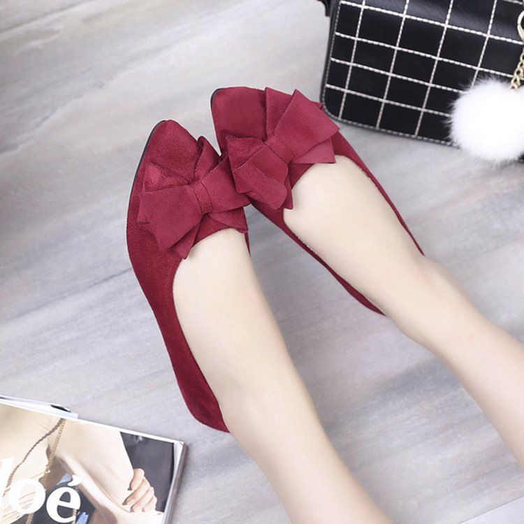 Flats Femininos Lisos E Decotados Decorados Com Bowknot