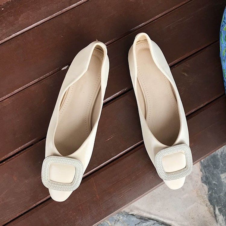 Pu Block Heel Slip-on Square Toe Sapatilhas Femininas
