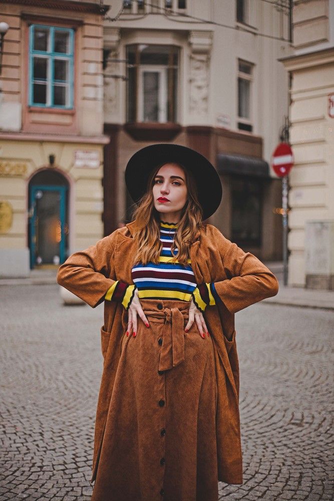 Saia Casual Feminina De Renda Média Panturrilha Lisa
