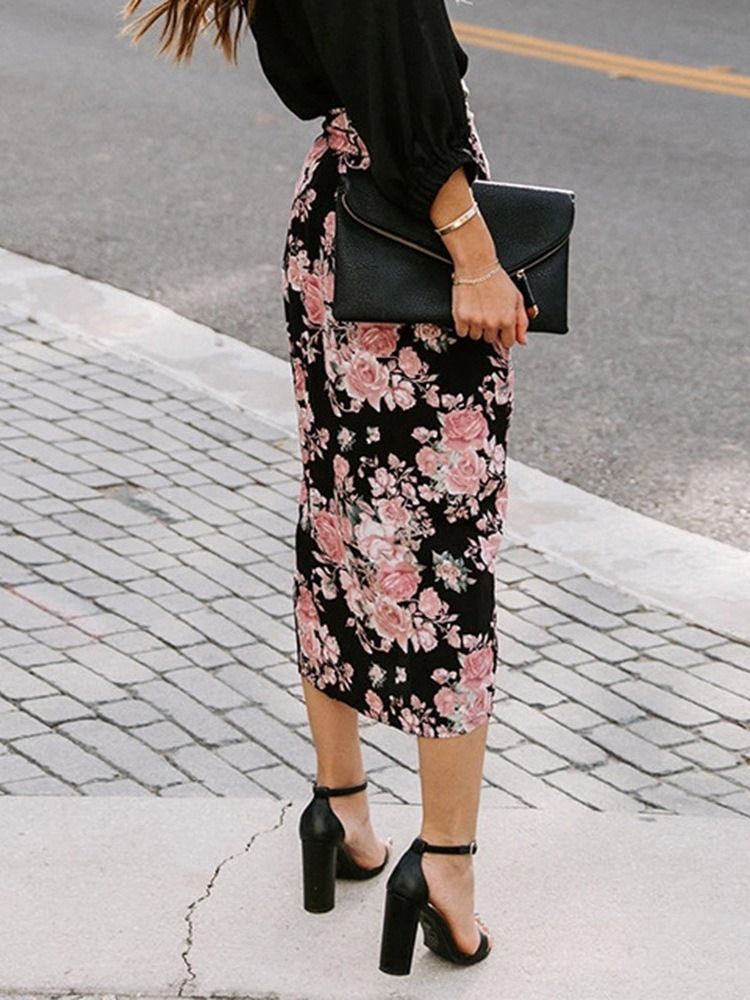 Saia Feminina Com Estampa Floral Assimétrica De Cintura Média