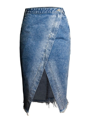 Saia Irregular Feminina Com Bolso De Cintura Alta E Botão Liso