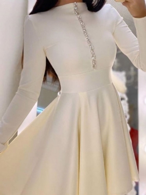 Rebite De Manga Comprida Acima Do Joelho. Vestido Feminino Simples E Doce