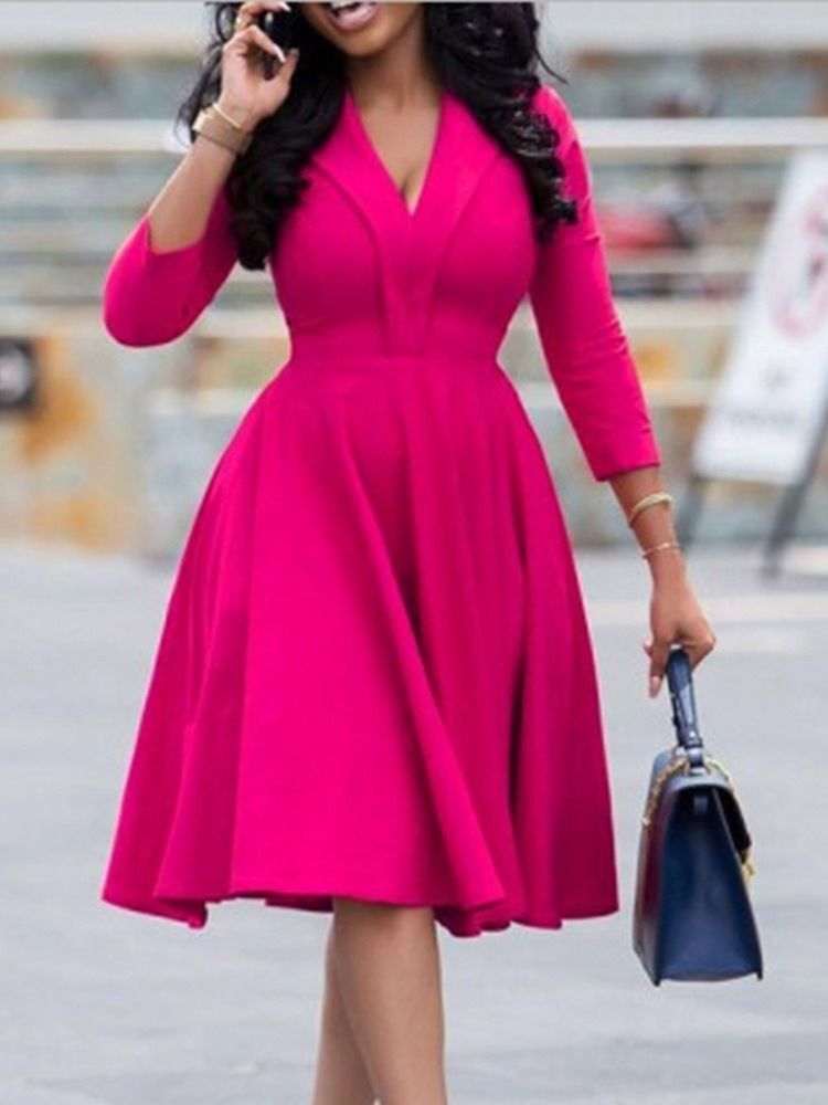 Vestido Feminino De Meia Canela Com Decote Em V Manga Três Quartos Simples De Cintura Alta