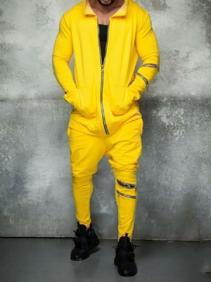 Roupa Masculina De Esportes Simples