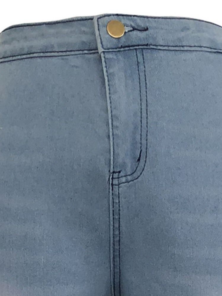 Calça Jeans Flare Simples Com Borla Fina E Cintura Média