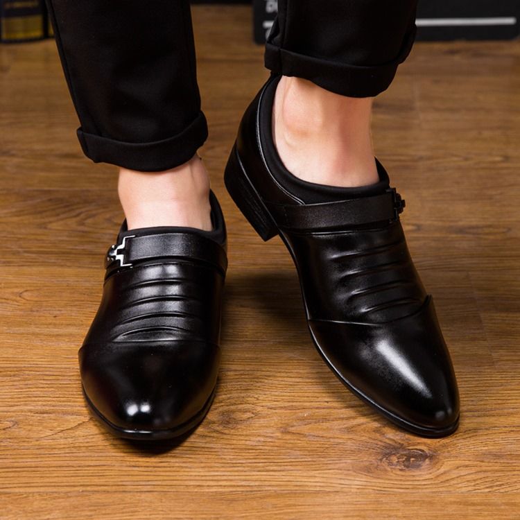Oxfords Masculinos Comuns E Populares