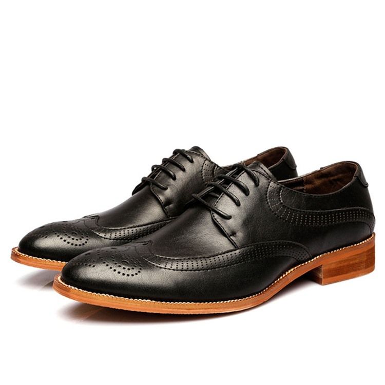 Oxfords Masculinos De Salto Liso Com Cadarço