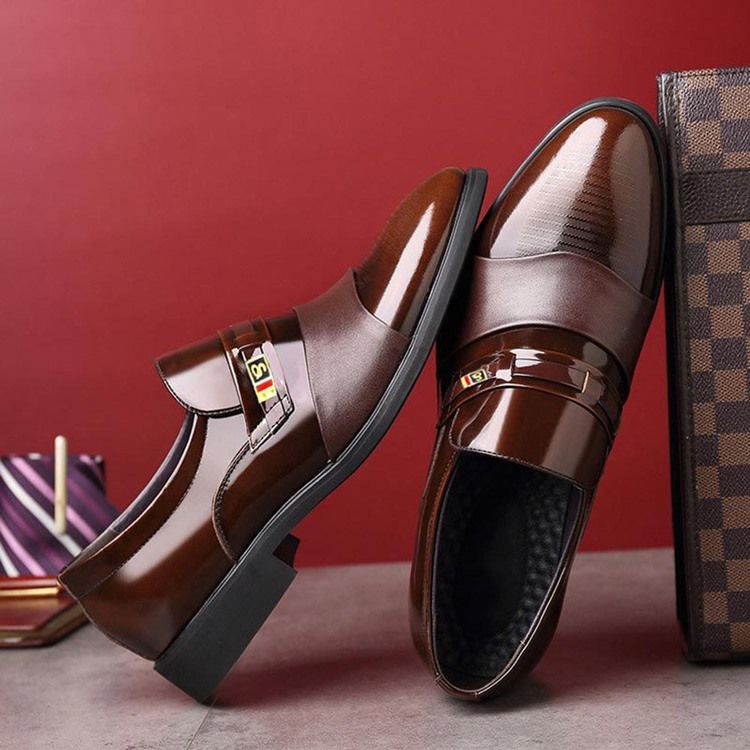 Sapatos Masculinos De Couro Pu Com Corte Decotado