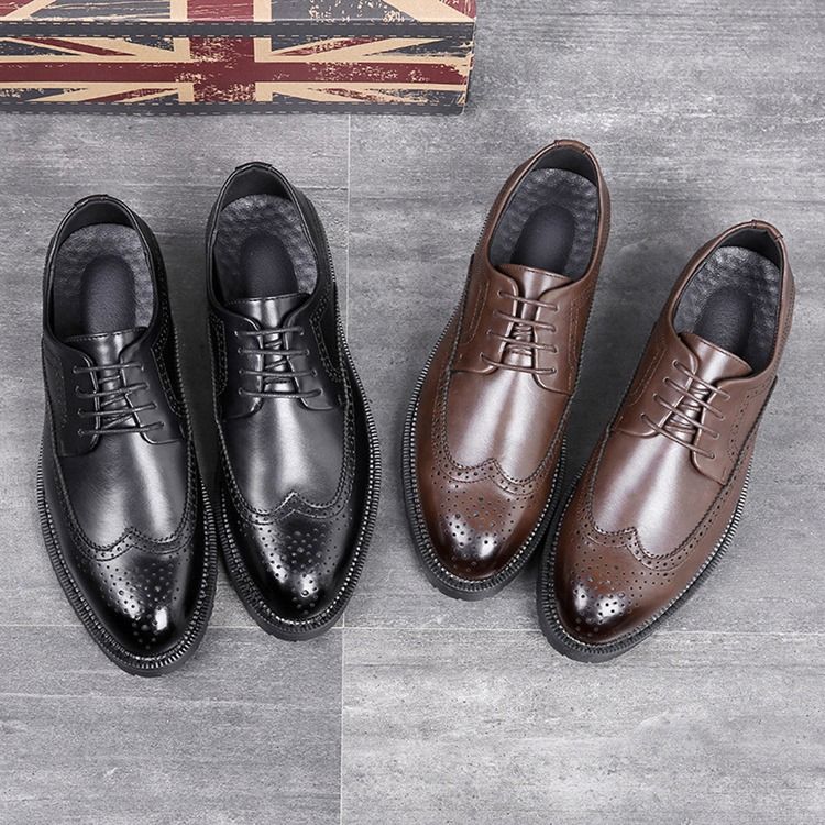 Sapatos Masculinos De Salto Liso Com Cordões