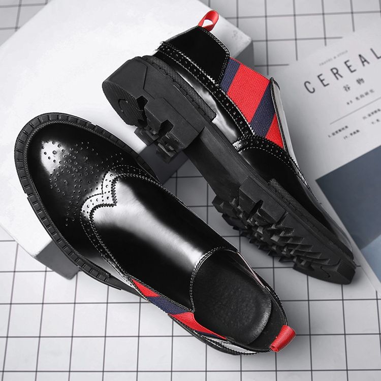 Sapatos Sociais Decotados Superiores Redondos Com Dedo Do Pé Redondo