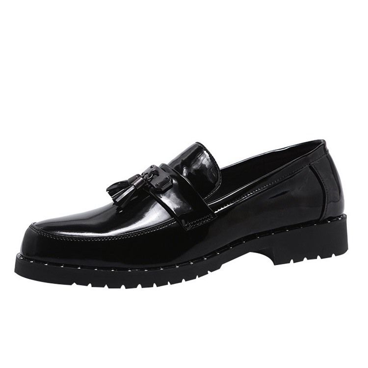 Sapatos Sociais Simples Com Franja Redonda Dedo Do Pé Redondo Slip-on