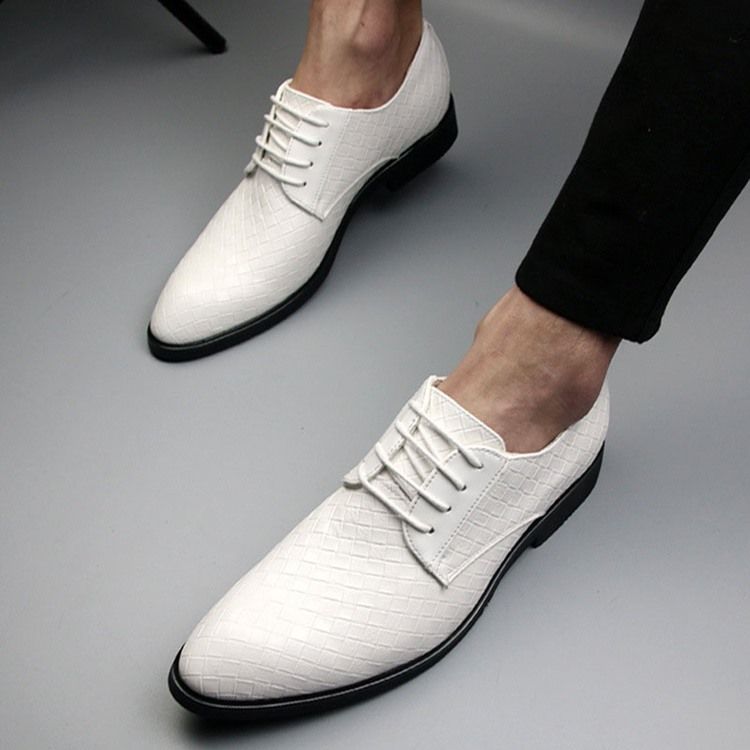 Sapatos Sociais Xadrez De Renda E Ponta Pontiaguda Masculina