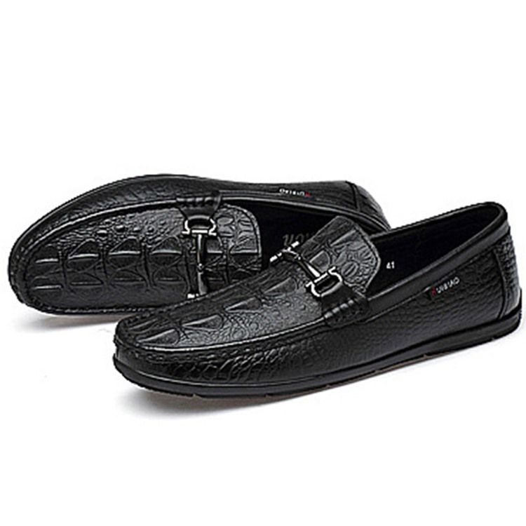 Mocassins Masculinos Com Corte Decotado Liso