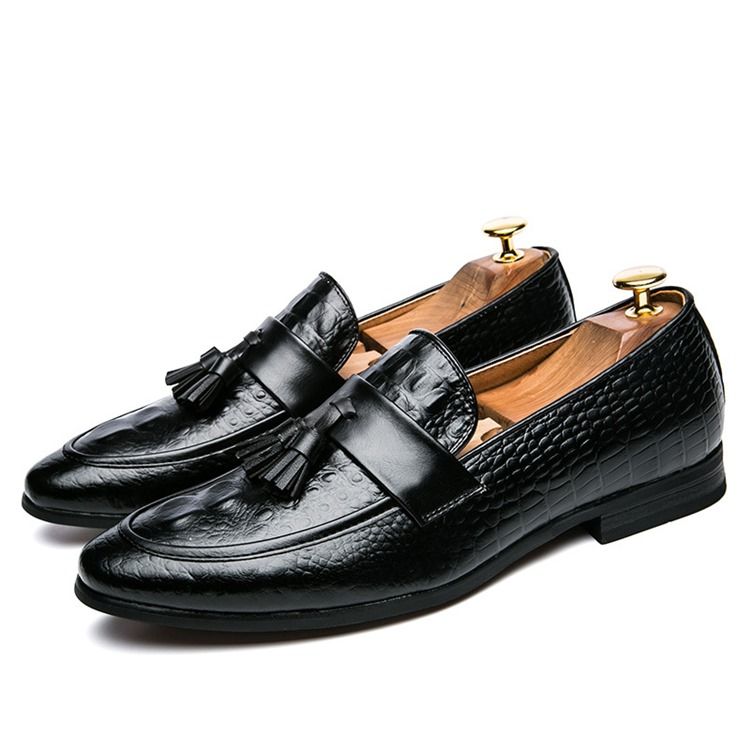 Mocassins Masculinos Com Franja Com Padrão Jacaré
