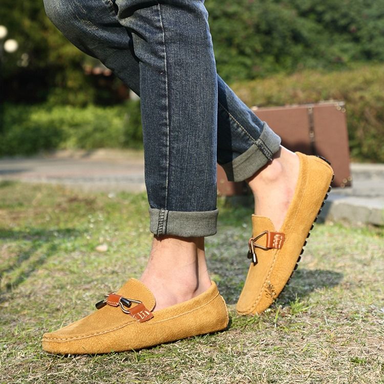 Mocassins Masculinos Lisos E Decotados.