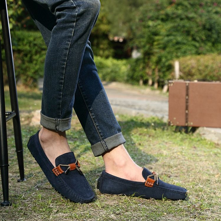 Mocassins Masculinos Lisos E Decotados.