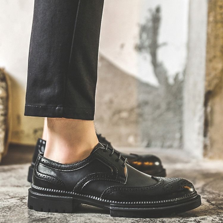 Sapatos De Couro Masculino De Microfibra Com Corte Liso E Decotado