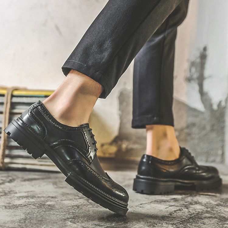 Sapatos De Couro Masculino De Microfibra Com Corte Liso E Decotado