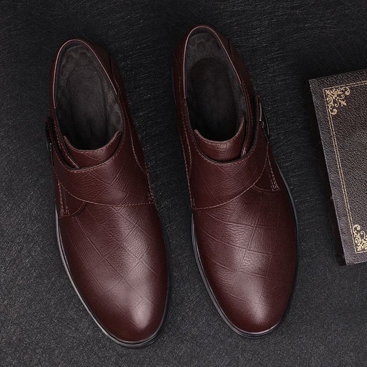 Sapatos De Couro Masculinos Com Corte Superior Liso E Redondo Com Dedos Redondos