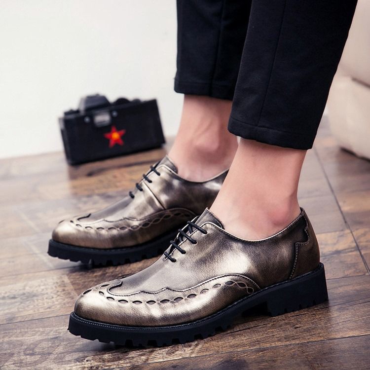 Sapatos Masculinos Com Biqueira Redonda Lisa De Renda