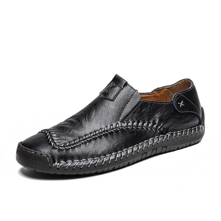 Tênis Liso Redondo Toe Masculino Simples