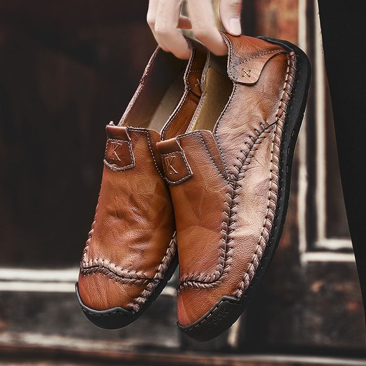 Tênis Liso Redondo Toe Masculino Simples