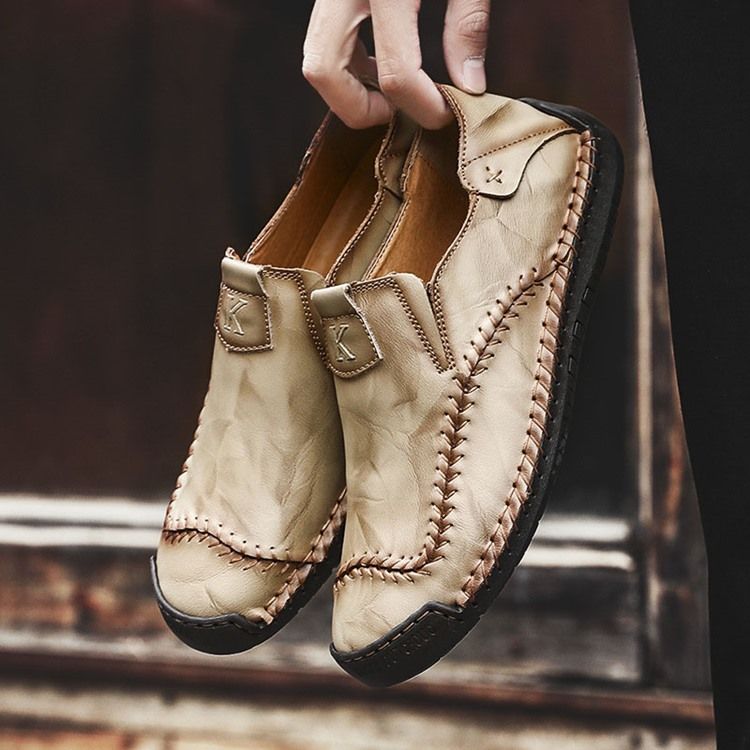 Tênis Liso Redondo Toe Masculino Simples