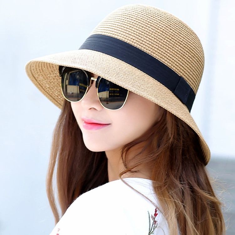 Chapéu De Palha Feminino Das Férias De Verão