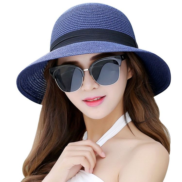 Chapéu De Palha Feminino Das Férias De Verão