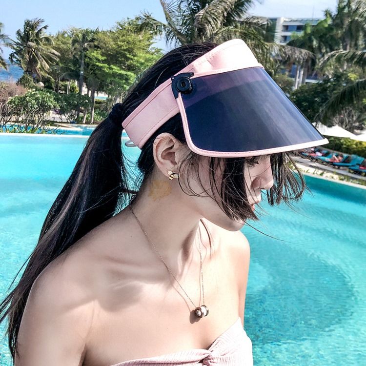 Chapéu De Sol Feminino Das Férias De Verão