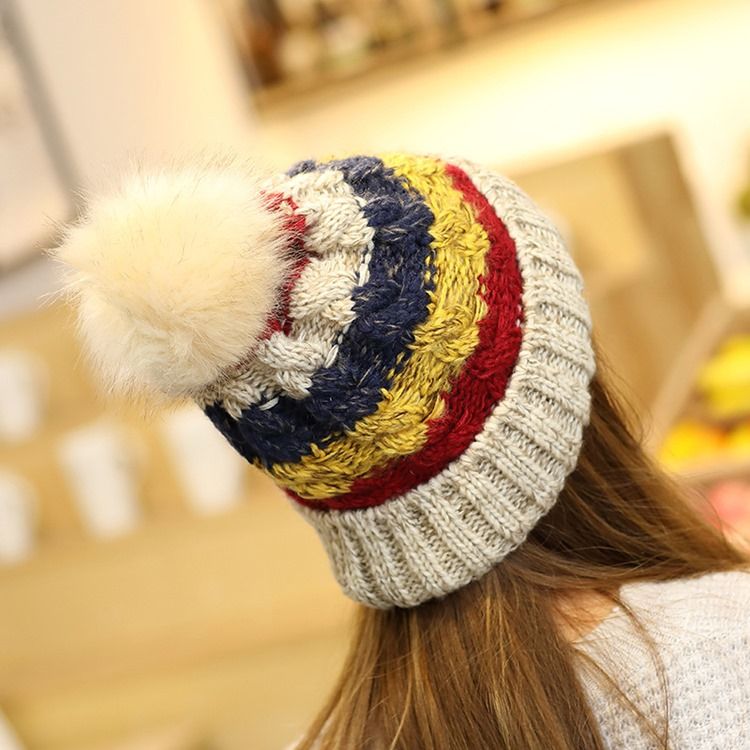 Chapéus Femininos Com Fios De Lã Patchwork Coloridos De Inverno