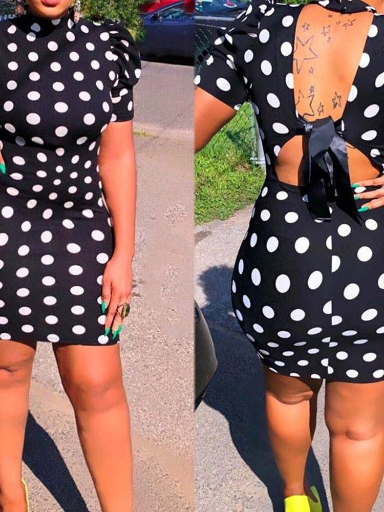 Vestido Com Bolinhas Femininas De Manga Curta Sem Encosto Acima Do Joelho