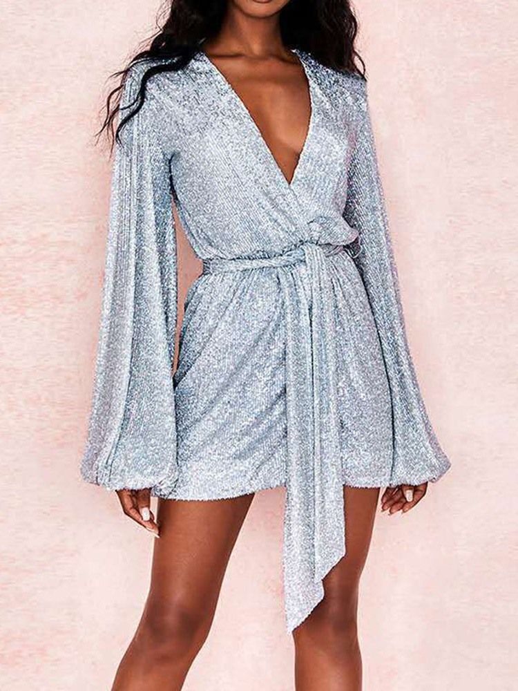 Vestido Feminino Com Estampa Acima Do Joelho Com Decote Em V E Cintura Média