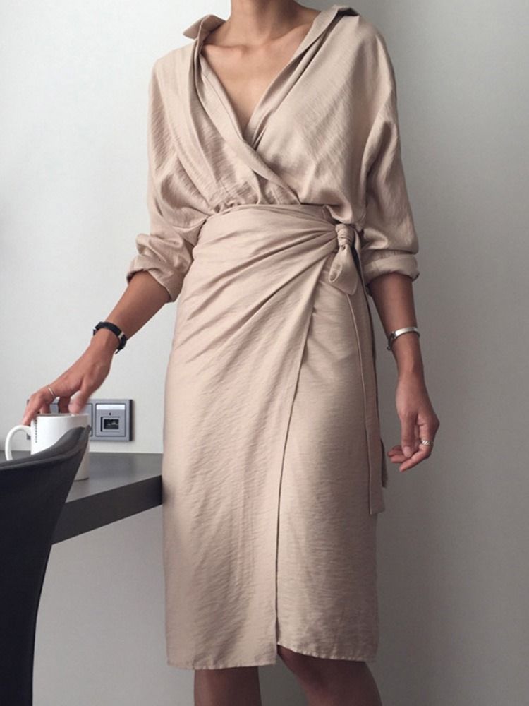 Vestido Feminino Liso De Manga Comprida Com Renda Média Na Panturrilha