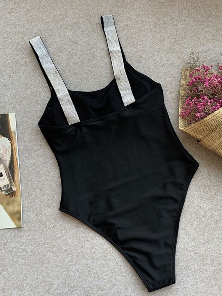 Traje De Banho Liso Feminino Com Look De Praia Em Patchwork