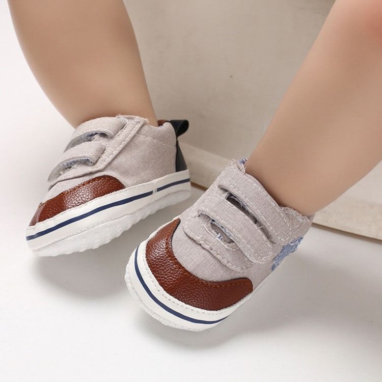 Sapatos De Criança Com Bloco De Cor De Velcro Em Tela